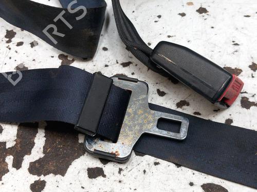 Used Seat buckle CITROËN XSARA (N1) 1.4 i (75 hp) 28766401