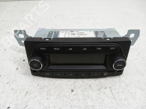 Used Radio OPEL KARL (C16) 1.0 (75 hp) 28767869