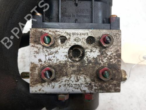 Used ABS pump ABS pump RENAULT KANGOO Express (FC0/1_) 1.5 dCi (FC07, FC1R) (65 hp) 28783852 28783852