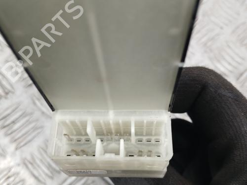 Used Left front window switch Left front window switch SUZUKI SWIFT III (MZ, EZ) 1.6 (RS416, RR 416, ZC31S) (125 hp) 30316891 30316891