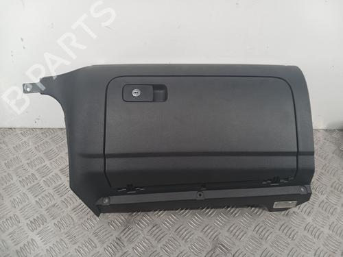 Handskerum VW GOLF VI (5K1) 1.6 TDI (105 hp) 31949894