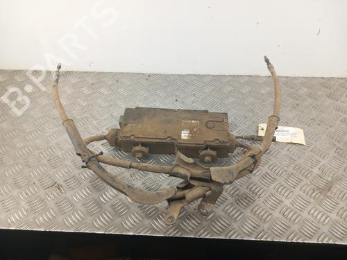 Used Electric handbrake RENAULT LAGUNA III Grandtour (KT0/1) 2.0 dCi (KT07, KT0J, KT14, KT1A, KT1S) (131 hp) 29956454