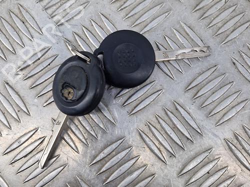 Used Ignition barrel Ignition barrel MITSUBISHI COLT VI (Z3_A, Z2_A) 1.5 DI-D (Z39A) (95 hp) 29504670 29504670