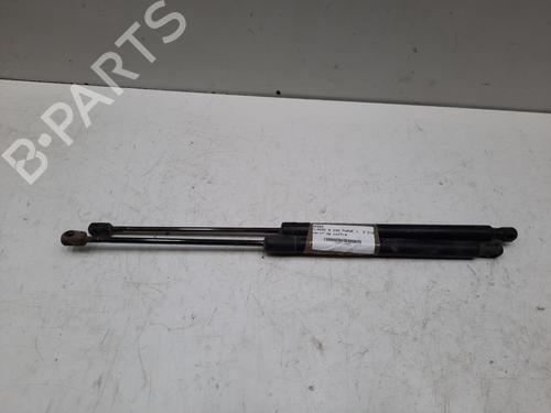 Used Tailgate lift support MERCEDES-BENZ B-CLASS Sports Tourer (W245) B 180 CDI (245.207) (109 hp) 28753479