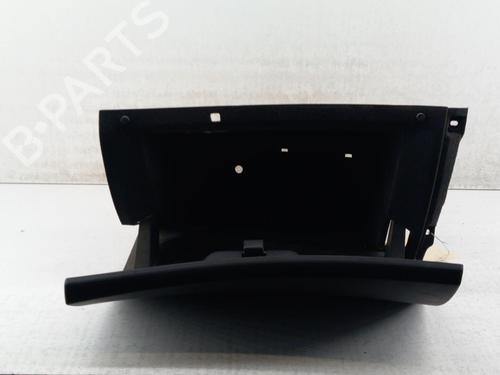 Used Glove box RENAULT LAGUNA III Grandtour (KT0/1) 2.0 dCi (KT01, KT08, KT09, KT0K, KT12, KT1D, KT1W) (150 hp) 28768987