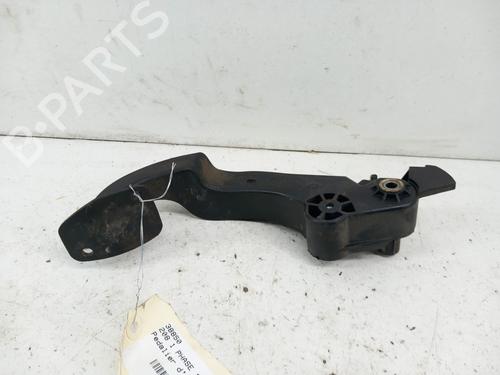 Used Clutch pedal PEUGEOT 208 I (CA_, CC_) 1.4 HDi (68 hp) 28733711