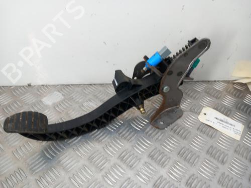 Used Clutch pedal Clutch pedal 37472197 37472197