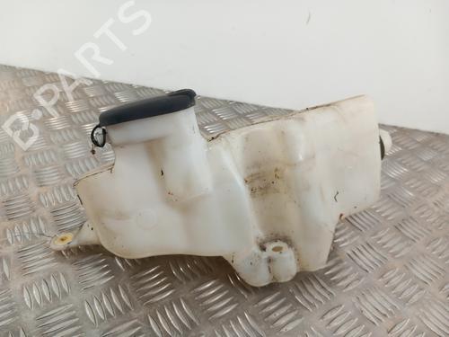 Used Windscreen washer tank Windscreen washer tank 28734996 28734996