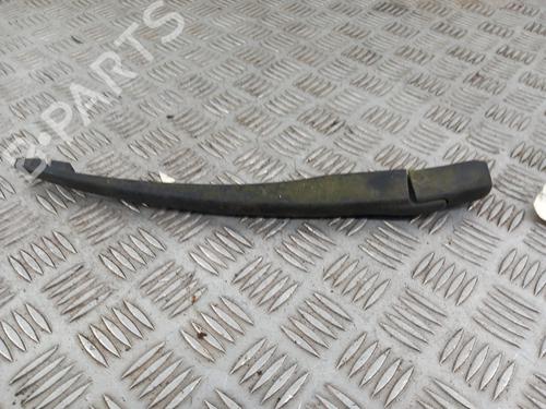 Used Rear windshield wiper arm Rear windshield wiper arm 39526770 39526770