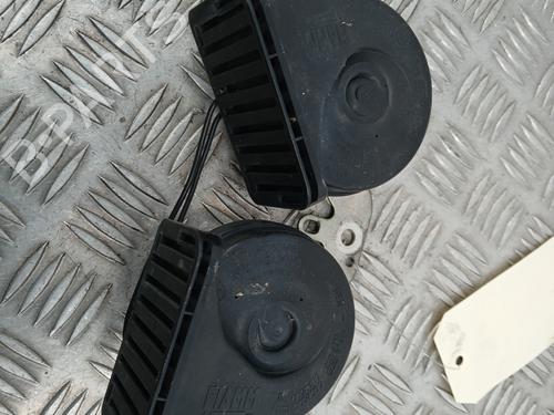 Used Horn RENAULT LAGUNA III (BT0/1) 1.5 dCi (BT00, BT0A, BT0T, BT1J) (110 hp) 30153682