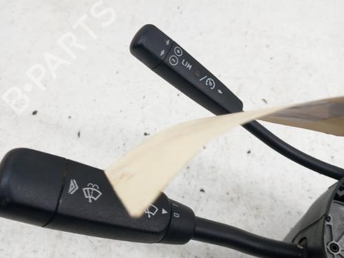 Used Switch Switch MERCEDES-BENZ E-CLASS T-Model (S210) E 300 T Turbo-D (210.225) (177 hp) 28738233 28738233