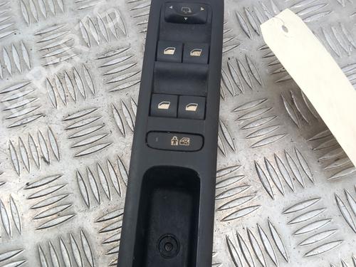 Used Left front window switch PEUGEOT 5008 (0U_, 0E_) 2.0 HDi 150 / BlueHDi 150 (150 hp) 28783138