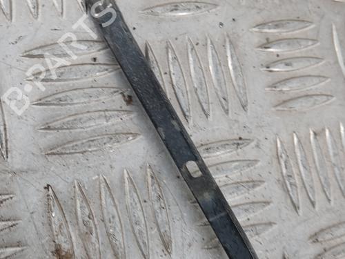 front-windshield-wiper-arm-renault-megane-iii-hatchback-bz01_-b3_-2008-31943724 main image