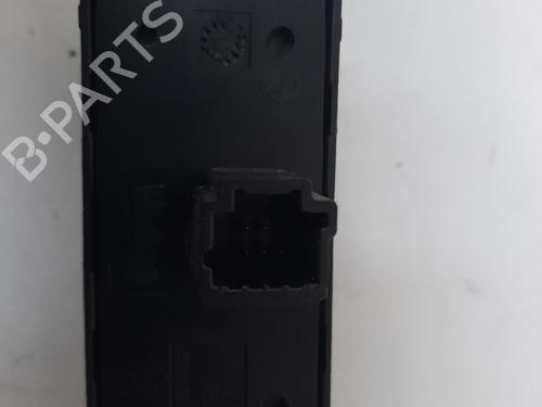 warning-switch-dacia-logan-mcv-ii-2013-28785354 main image