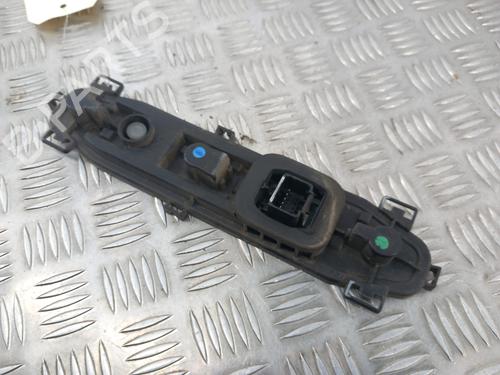 Used Lamp holder Lamp holder RENAULT KANGOO / GRAND KANGOO II (KW0/1_) 1.5 dCi 90 (KW05, KW08, KW0G, KW11) (90 hp) 28745724 28745724