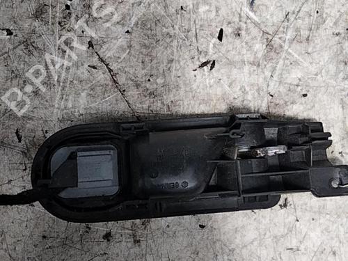 Venstre fortil invendig håndtag VW GOLF IV (1J1) 1.9 TDI (90 hp) 28787172