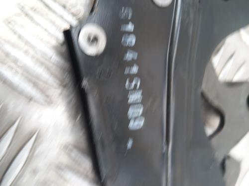 Used Hand brake Hand brake MERCEDES-BENZ A-CLASS (W168) A 140 (168.031, 168.131) (82 hp) 28779650 28779650