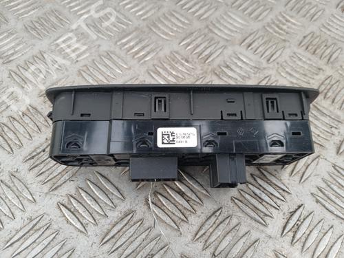 Left front window switch RENAULT MEGANE IV Grandtour (K9A/M/N_) 1.5 Blue dCi 115 (K9A6) | BP33534064I27 - Image 3