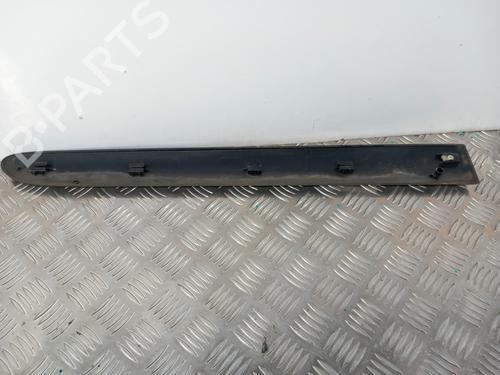 door-moulding-trim-renault-clio-ii-hatchback-van-sb012_-1998-28744835 main image