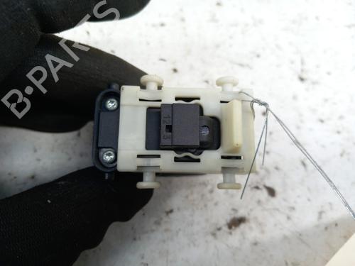 Right rear window switch MERCEDES-BENZ C-CLASS (W203) C 220 CDI (203.006) | BP28743068I28