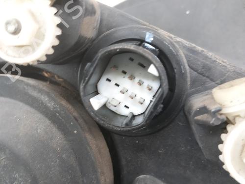 Used Right headlight Right headlight LANCIA YPSILON (843_) 1.2 (843.AXL1A) (69 hp) 28743096 28743096