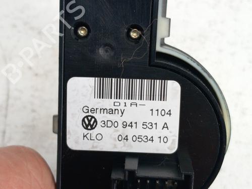 Forlygtekontakt Forlygtekontakt VW PHAETON (3D1, 3D2, 3D3, 3D4, 3D6, 3D7, 3D8, 3D9) 4.2 V8 4motion (335 hp) 28761753 28761753