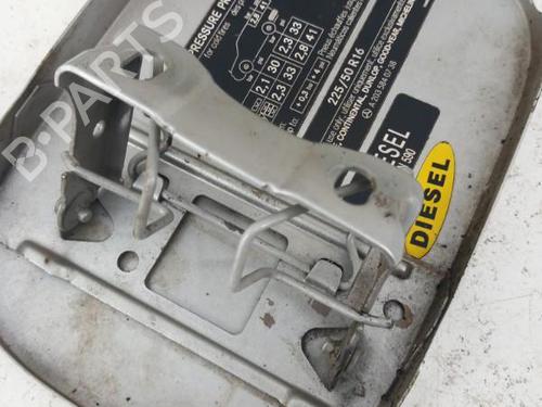 Used Fuel flap MERCEDES-BENZ C-CLASS (W203) C 200 CDI (203.004) (116 hp) 28768162