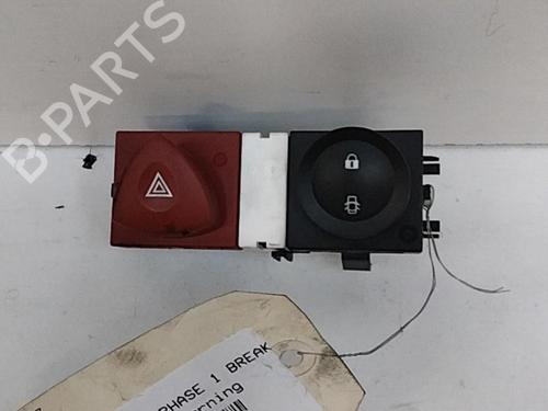 Used Warning switch RENAULT MEGANE II Estate (KM0/1_) 1.9 dCi (KMRG, KM1G, KM0G, KM2C) (120 hp) 28785314