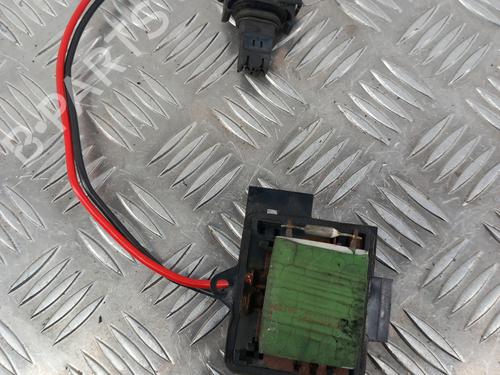 Heater resistor RENAULT CLIO II Hatchback Van (SB0/1/2_) 1.9 D (SB0R) | BP28739220M108 - Image 2