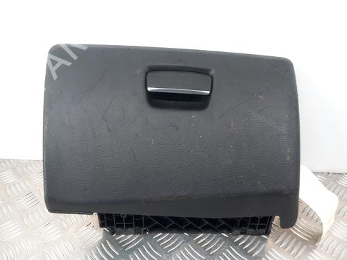 Used Glove box BMW 1 (E87) 118 d (143 hp) 28739278