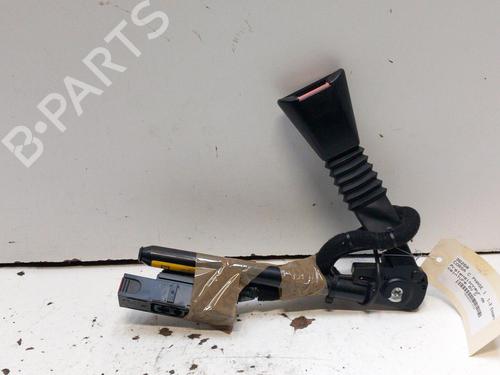 Høyre foran beltestrammer OPEL CORSA C (X01) 1.2 (F08, F68) | BP28766950C88