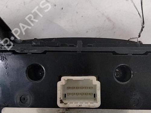 switch-renault-espace-iv-jk01_-2002-28769773 main image