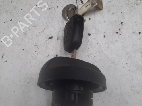 Used Fuel cap PEUGEOT 307 (3A/C) 1.6 16V (109 hp) 28760326
