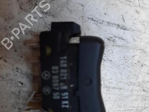 Used Right front window switch MERCEDES-BENZ C-CLASS (W202) C 220 D (202.121) (95 hp) 28770806