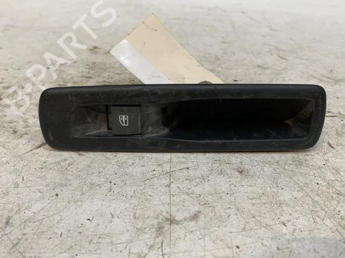 Used Right rear window switch RENAULT MEGANE III Hatchback (BZ0/1_, B3_) 1.5 dCi (BZ09, BZ0D, BZ1W, BZ29, BZ14) (110 hp) 28751905