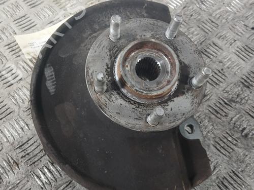 Used Right front steering knuckle MITSUBISHI ASX (GA_W_) 1.8 DI-D (GA6W) (150 hp) 30711648
