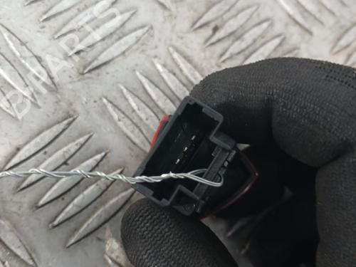 warning-switch-renault-trafic-ii-bus-jl-2001-30547326 main image