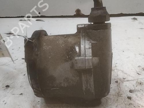 Used Vacuum pump RENAULT RAPID Box Body/MPV (F40_, G40_) 1.4 (F40D) (79 hp) 28793253