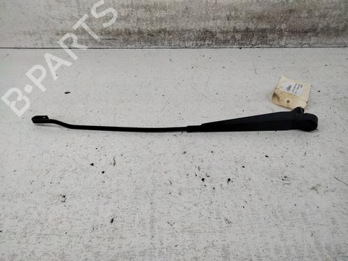 Used Front windshield wiper arm PEUGEOT 206 Hatchback (2A/C) 1.4 HDi eco 70 (68 hp) 28743253