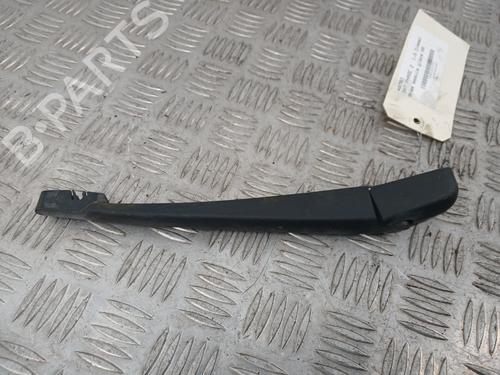 rear-windshield-wiper-arm-peugeot-307-3ac-2000-2001-2002-2003-2004-2005-2006-2007-2008-2009-2010-2011-2012-32064769 main image