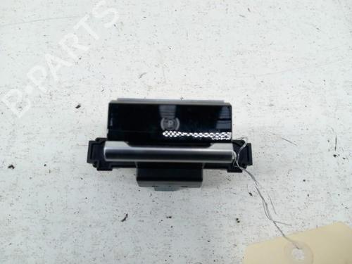 switch-citroen-c4-picasso-ii-2013-28740641 main image