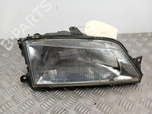 Højre forlygte PEUGEOT 306 Hatchback (7A, 7C, N3, N5) 1.4 (75 hp) 28779529