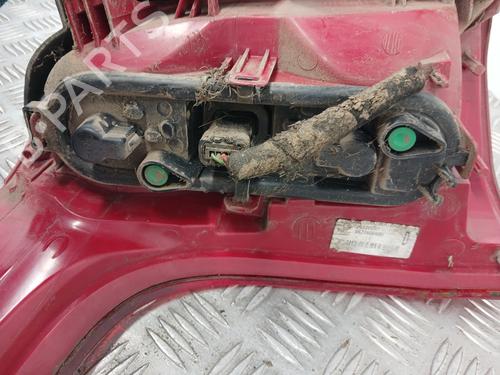 Right taillight PEUGEOT 5008 (0U_, 0E_) 1.6 HDi | BP31115944C35
