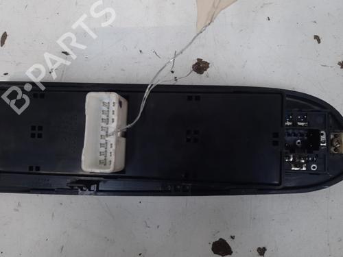 Used Left front window switch HYUNDAI TRAJET (FO) 2.0 CRDi (113 hp) 28769340