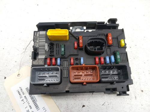 Used Fuse box Fuse box PEUGEOT 207 (WA_, WC_) 1.6 HDi (90 hp) 28743626 28743626