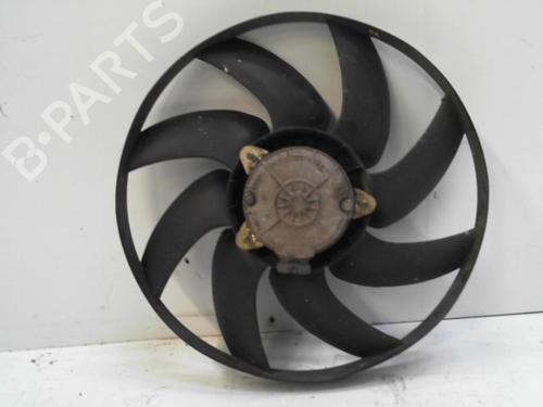 Used Radiator fan RENAULT ESPACE III (JE0_) 2.2 12V TD (JE0E, JE0H, JE0P) (113 hp) 28755131