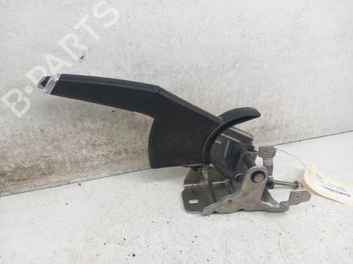 Used Hand brake RENAULT CLIO V (B7_) 1.5 Blue dCi 85 (B7AG) (86 hp) 28780862