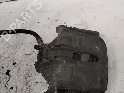 Højre bremsekaliber foran PEUGEOT 206 Hatchback (2A/C) 1.4 HDi eco 70 (68 hp) 28757676
