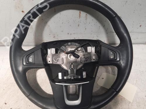 Used Steering wheel RENAULT LAGUNA III (BT0/1) 2.0 dCi (BT01, BT08, BT09, BT0E, BT0K, BT12, BT1C, BT1D,... (150 hp) 28760807