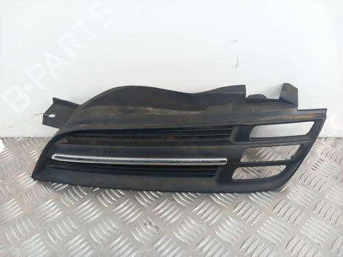 Used Grille NISSAN MICRA III (K12) 1.2 16V (80 hp) 28781916